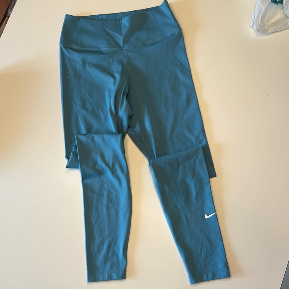 Blue Nike leggings (worn once)